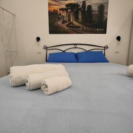La Residenza Del Marchese Apartment Кастеламаре ди Стабия Екстериор снимка